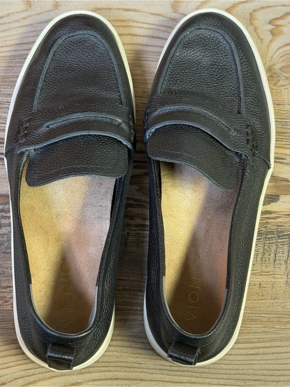 Vionic Uptown Leather Loafers Black Sneaker Sole Womens Size 9 Comfort Shoes